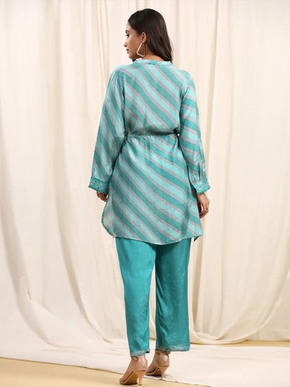 Straight Style Silk Fabric Green Color Kurta And Bottom