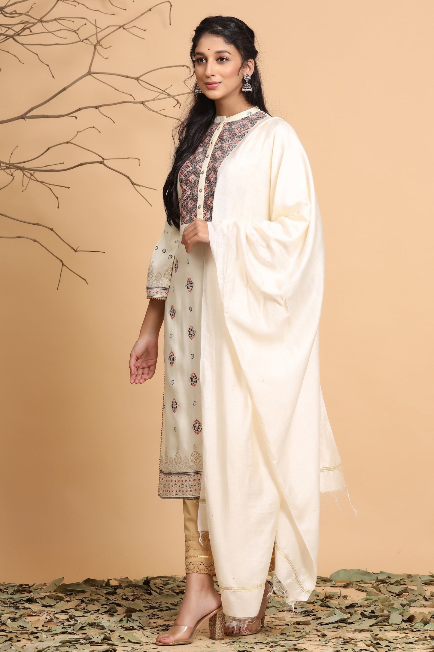 Ivory Rayon Staple Solid Straight Kurta Set