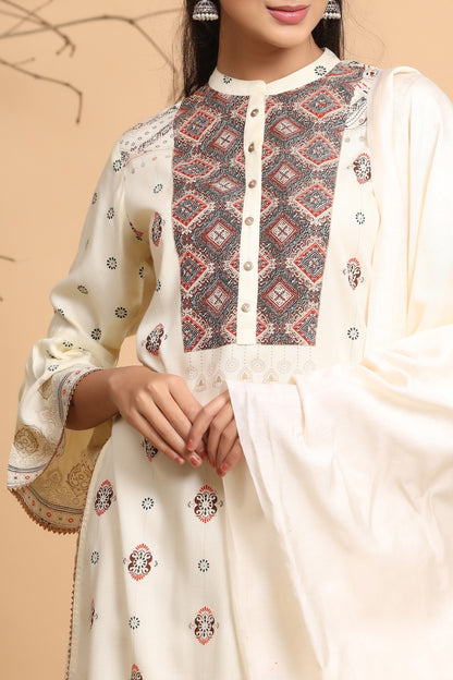 Ivory Rayon Staple Solid Straight Kurta Set