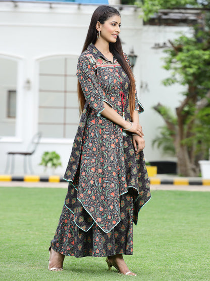 Black Cambric Printed Asymmetric Clothing Set
