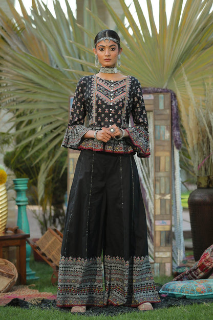 Black Cambric Printed Peplum Clothing Set