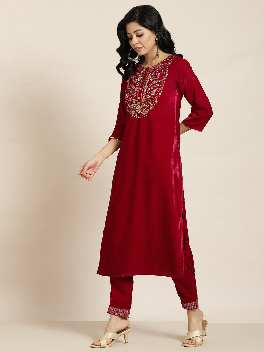 Fuchsia Velvet Embroidered Straight Kurta Sets