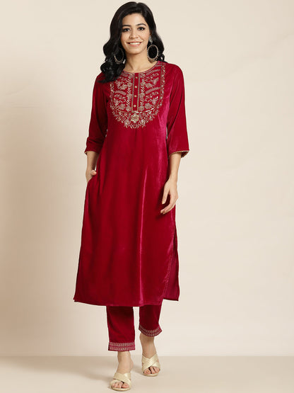 Fuchsia Velvet Embroidered Straight Kurta Sets
