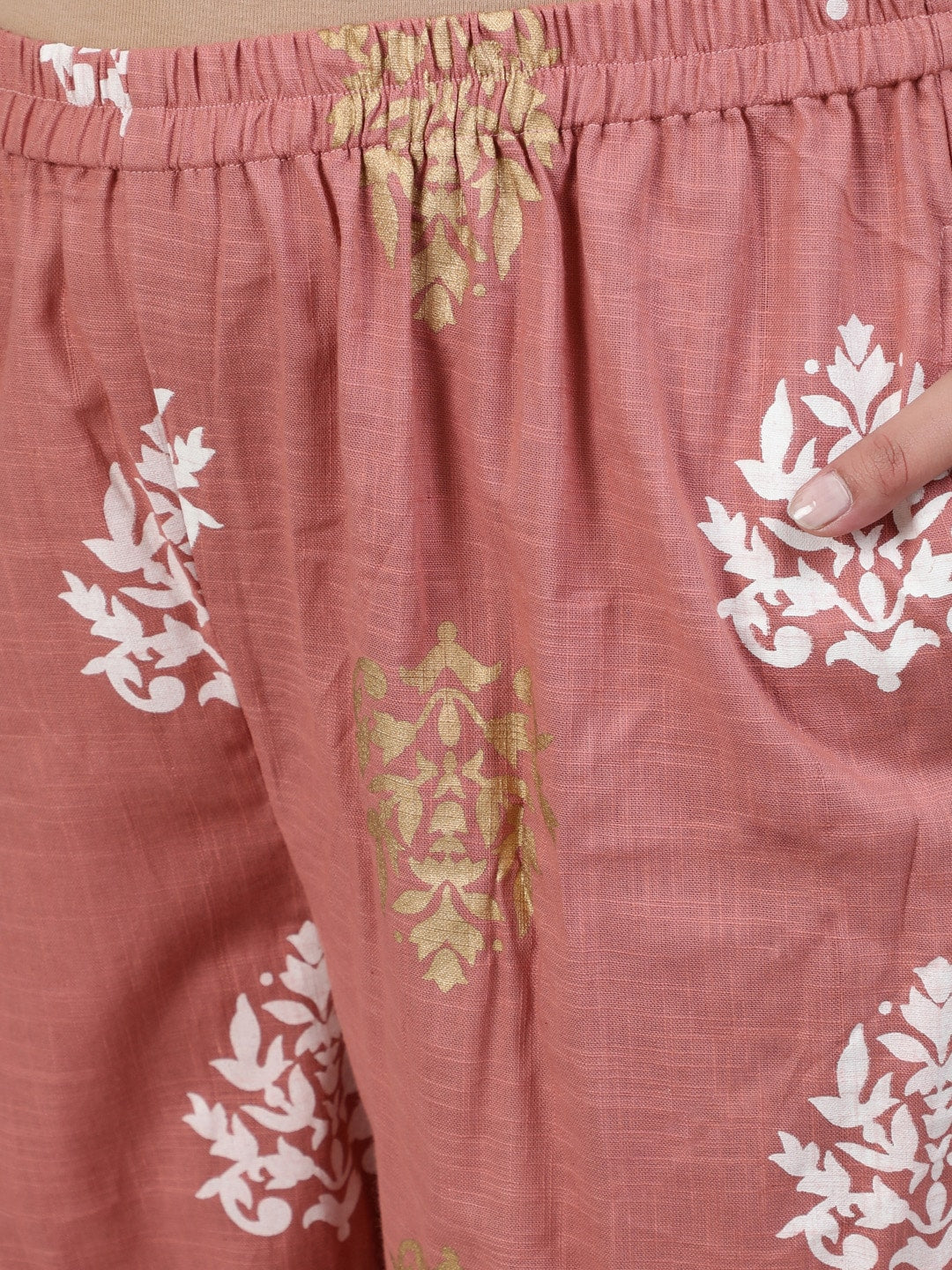 Plus Size Women Pink Printed Night Suit With Half Sleeves