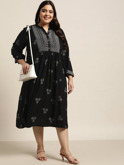 Black Rayon Casual Wear Printed Flared Dress