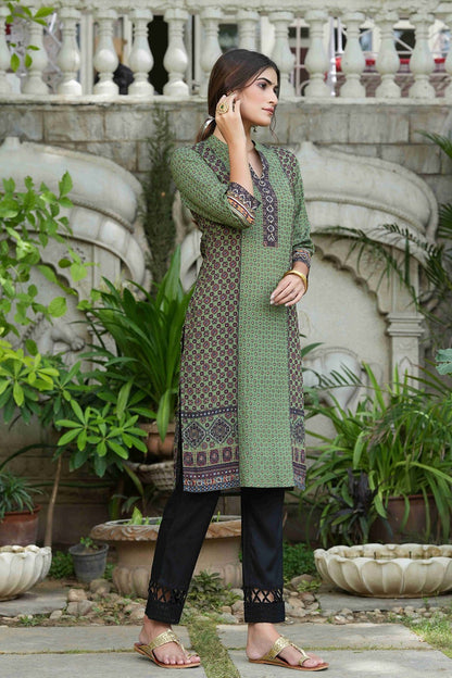 Green Rayon Festive Gold Foil Printed Straight Kurta