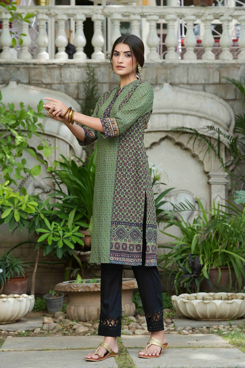 Green Rayon Festive Gold Foil Printed Straight Kurta