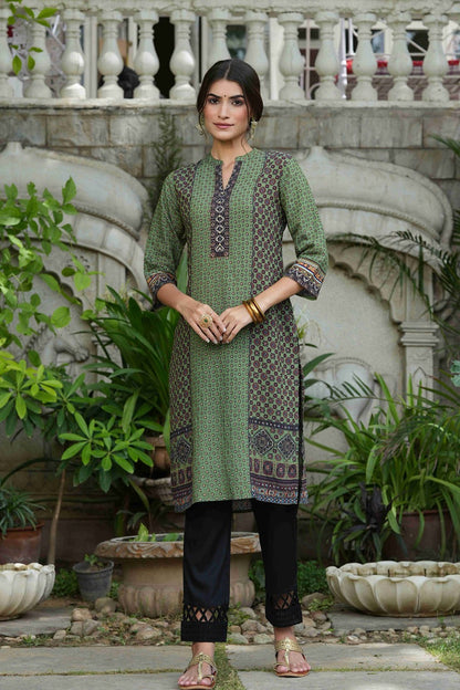 Green Rayon Festive Gold Foil Printed Straight Kurta