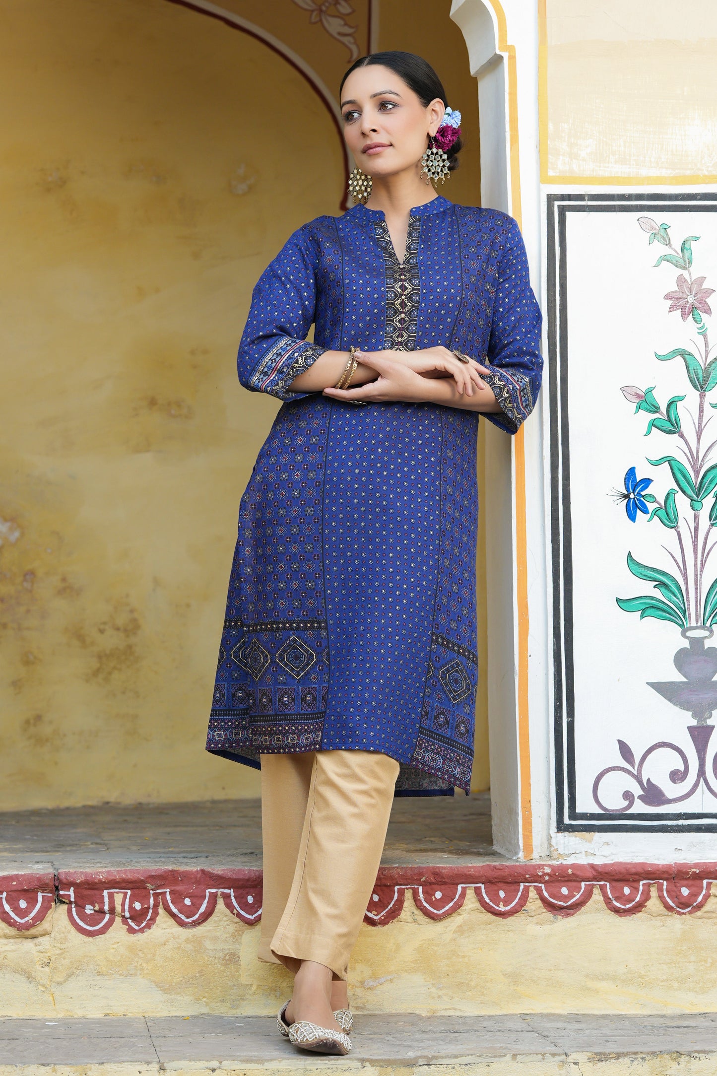 Indigo Rayon Festive Gold Foil Printed Straight Kurta