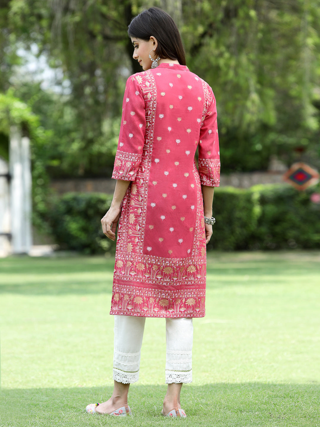 Fuchsia Rayon Festive Embroidered Straight Kurta