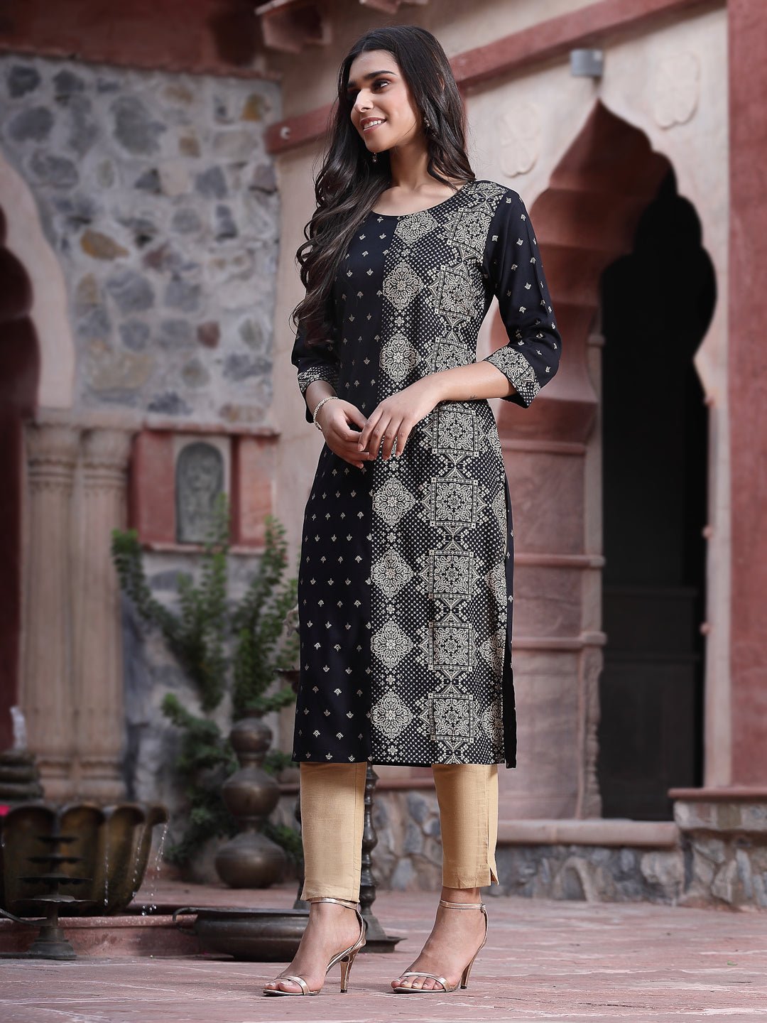 Black Rayon Printed Straight Kurta