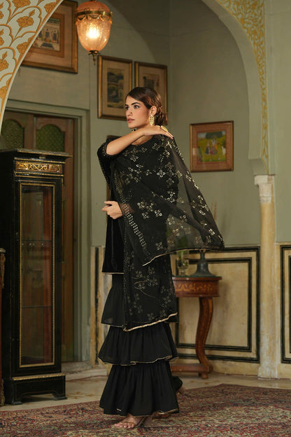 Black Velvet Festive Solid Straight Skd