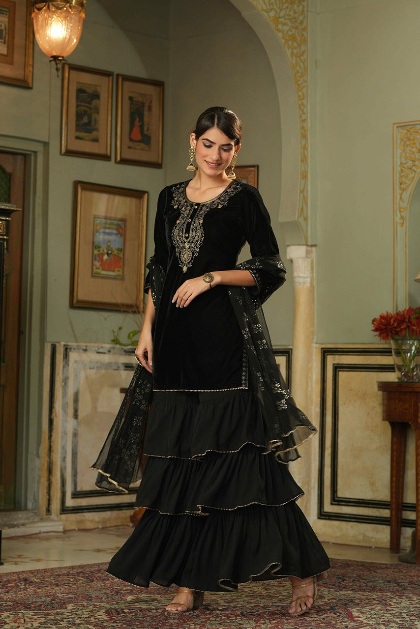 Black Velvet Festive Solid Straight Skd