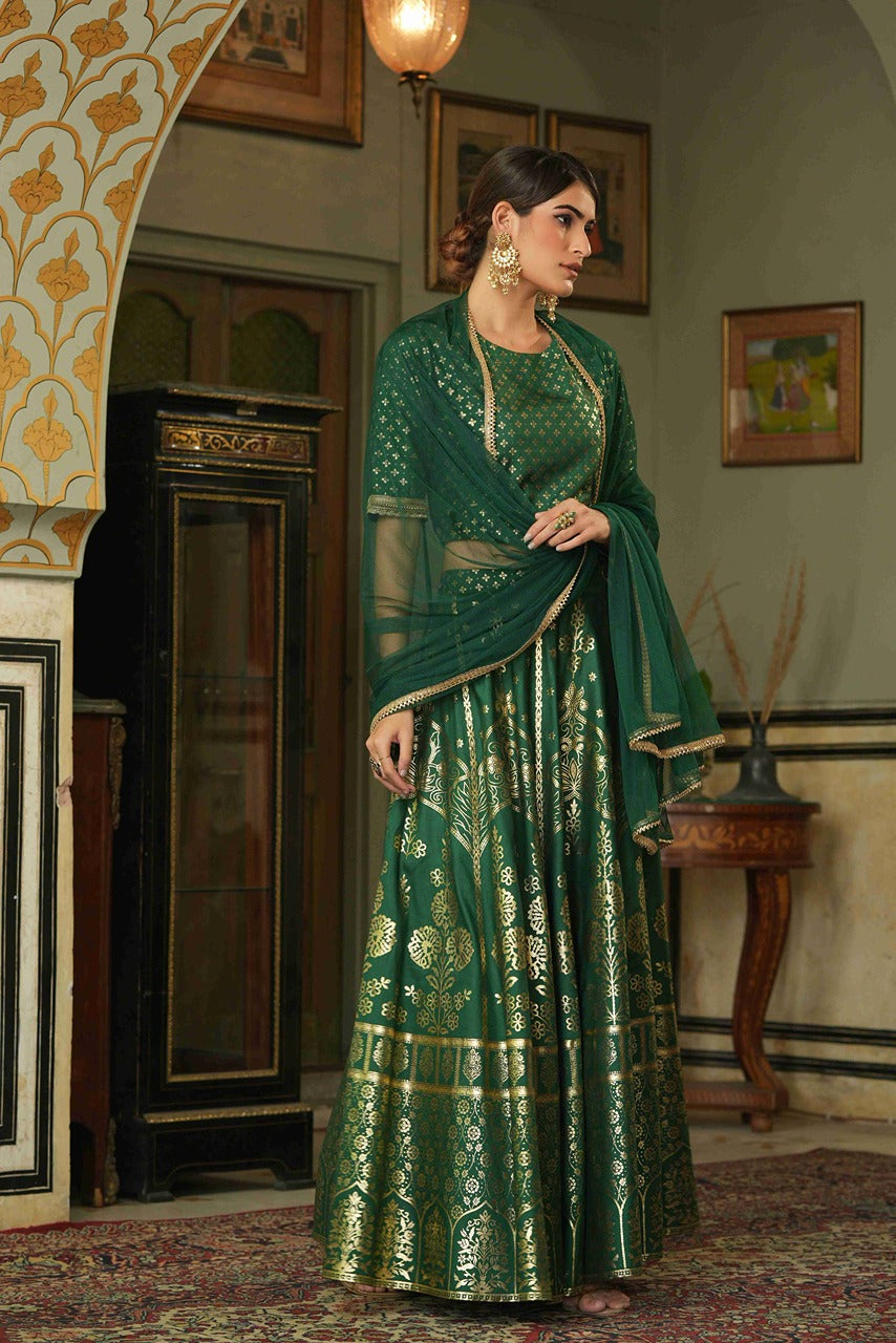 Green Santoon Slub Festive Foil Printed Straight Lehenga Choli Set