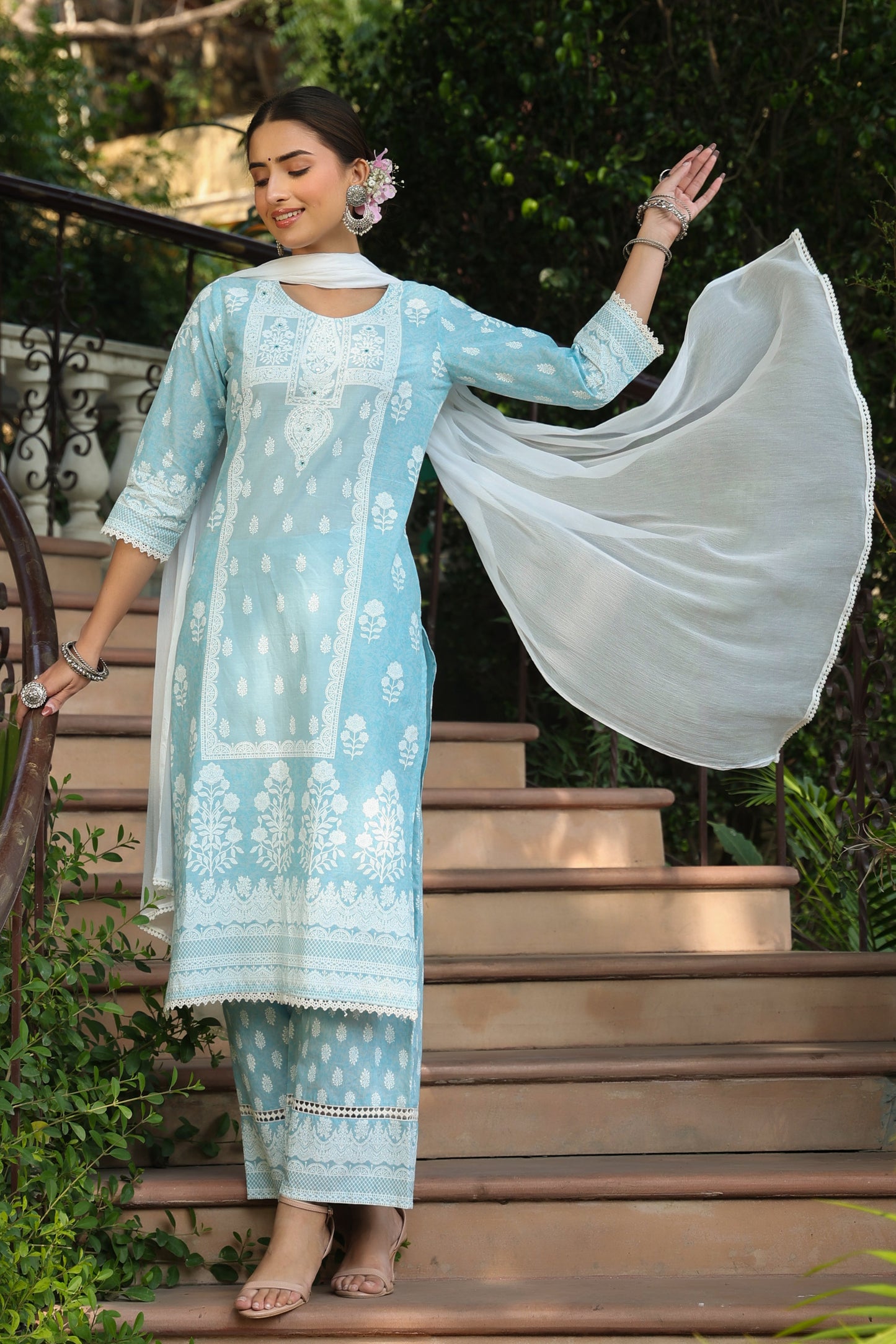 Skyblue  Printed Straight Kurta Sets