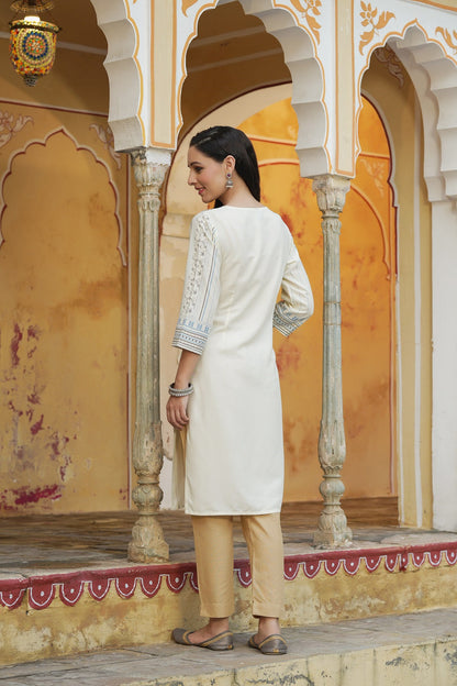 Off-White Rayon Printed Straight Kurta