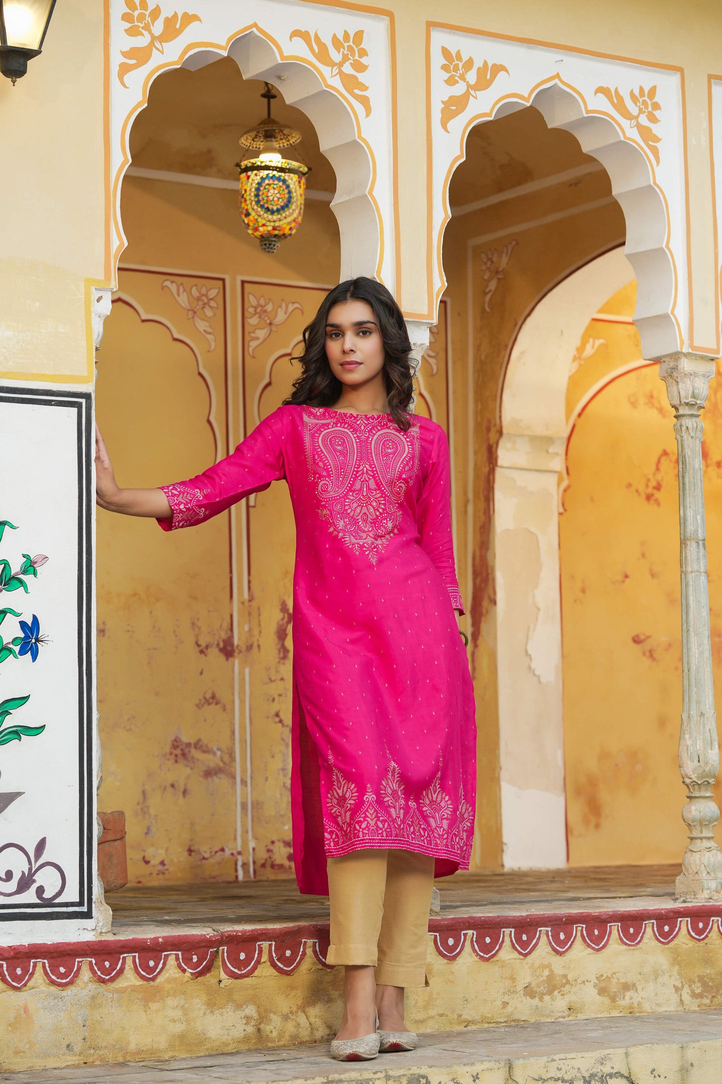 Fuchsia Shanton Printed Straight Kurta