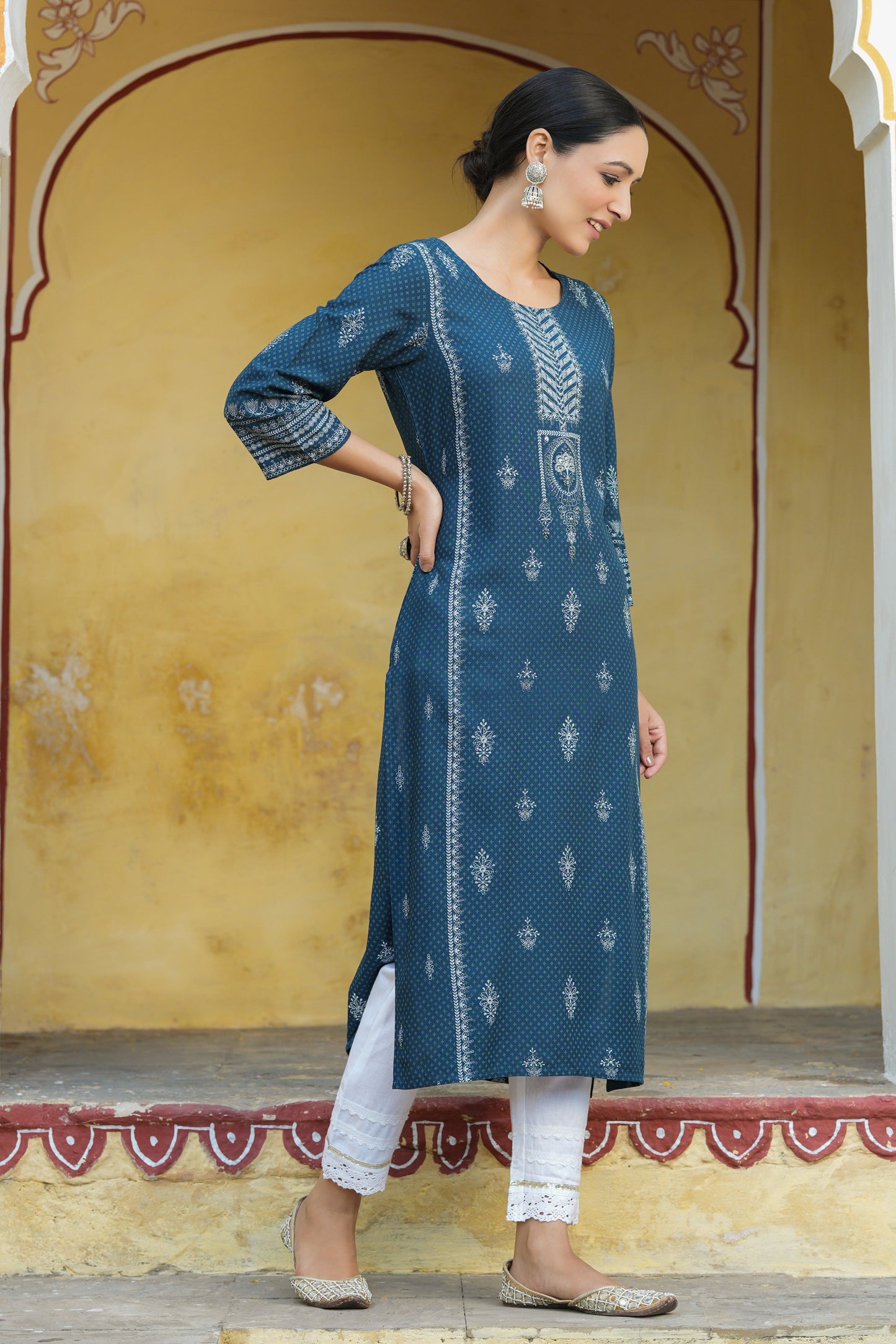 Blue Rayon Staple Printed Straight Kurta