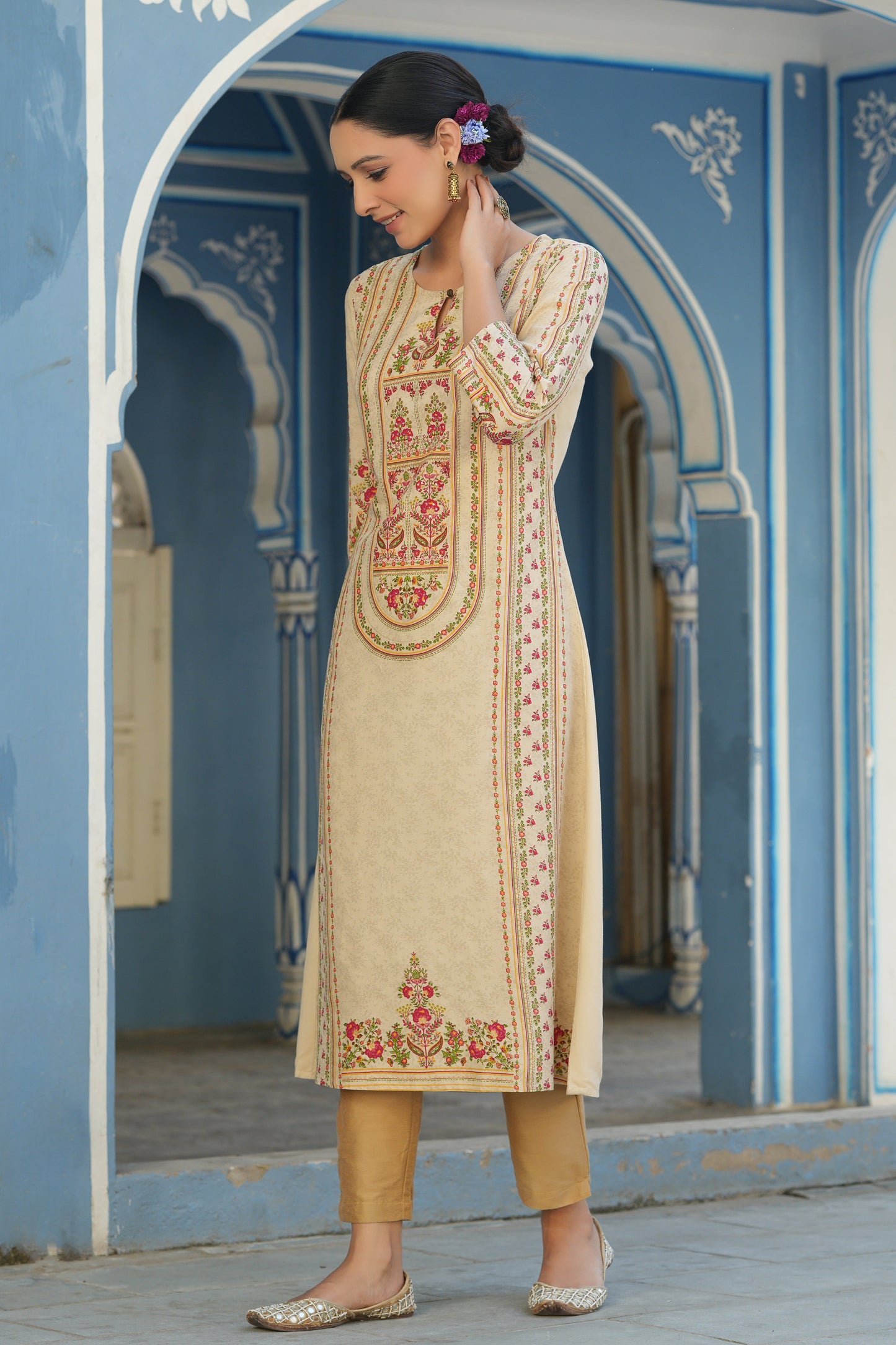 Cream Rayon Staple Placement Printed A-Line Kurta