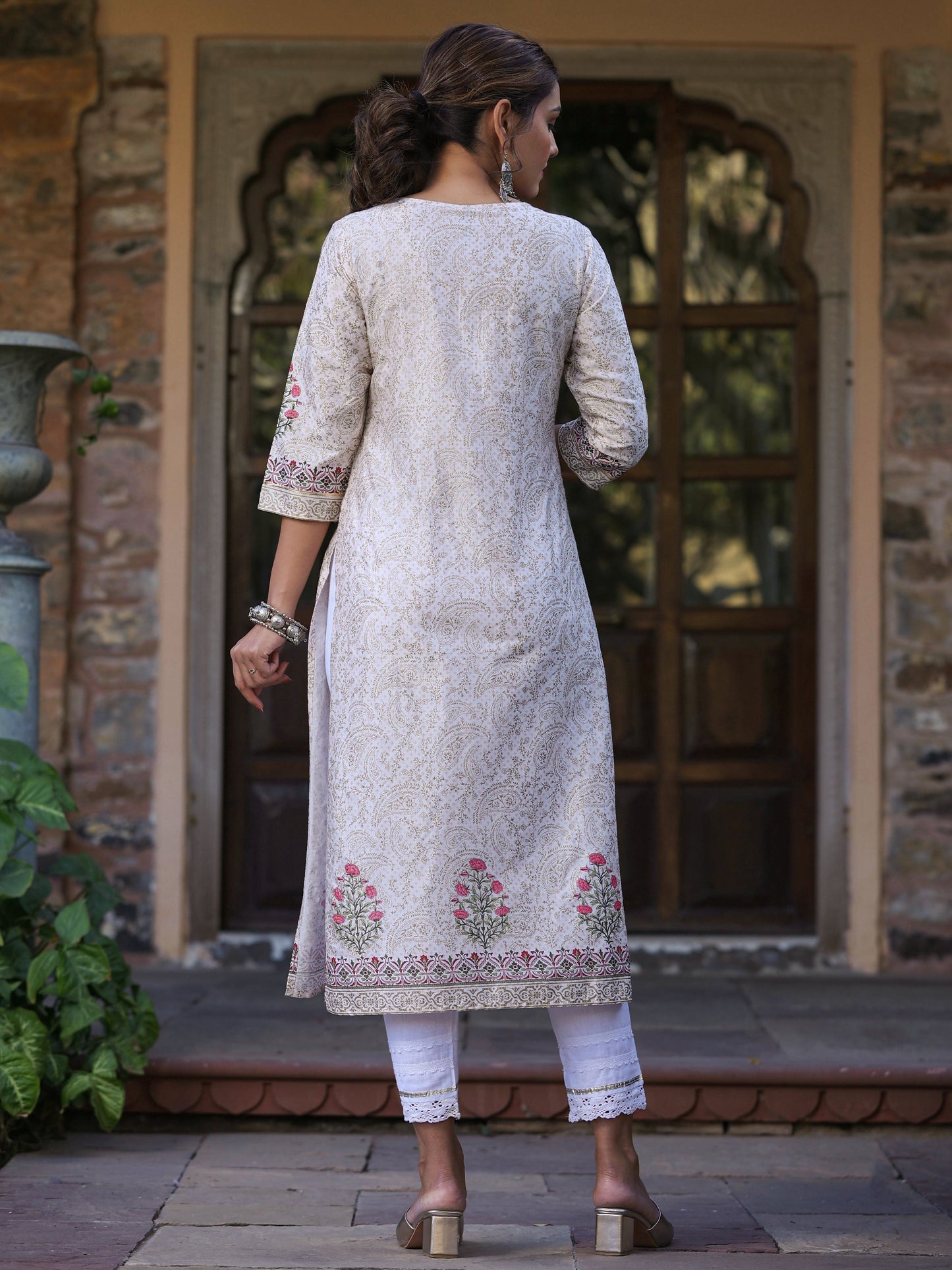 Pink Viscose Shantoon Festive Printed Straight Kurta