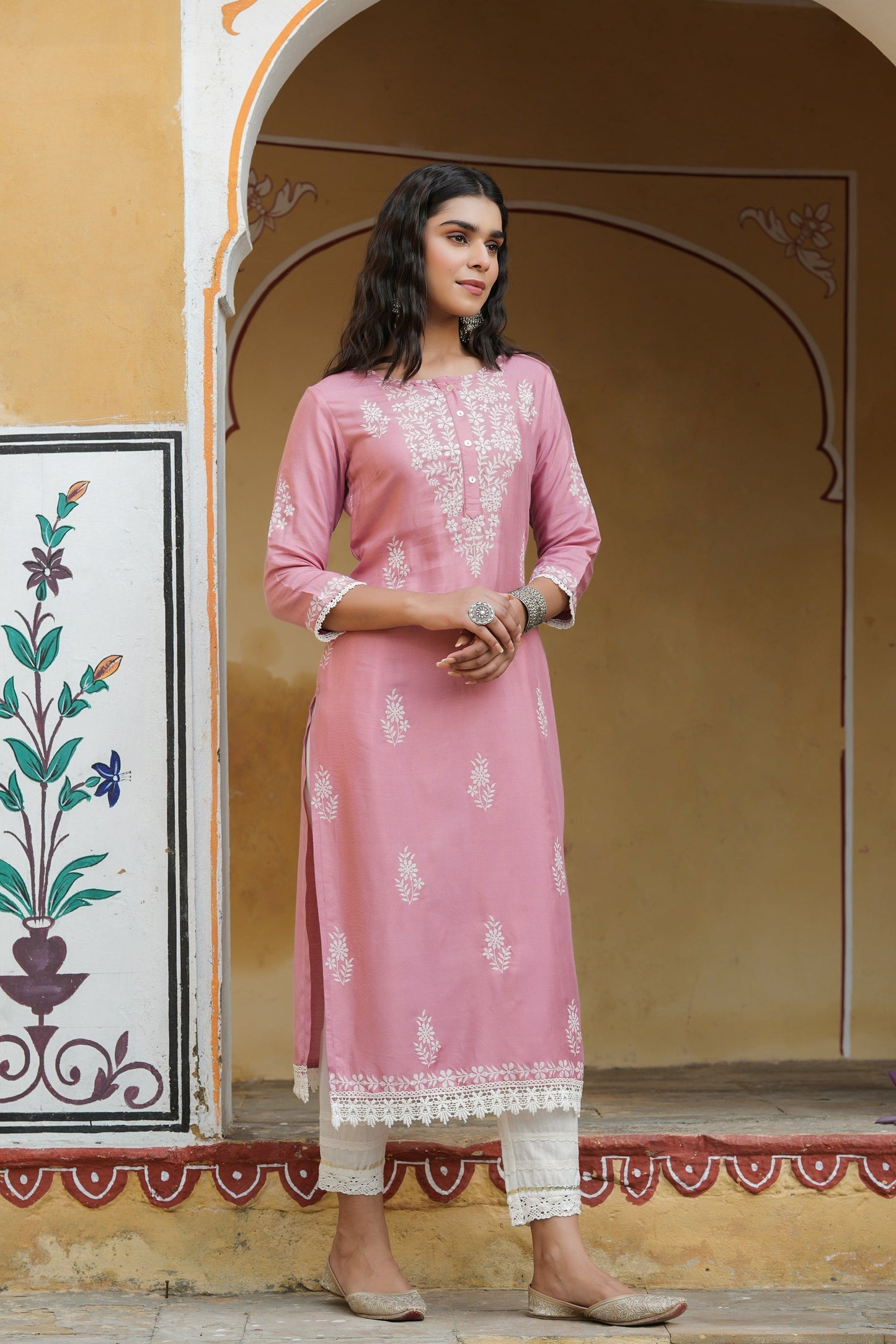 Onionpink Shantoon Printed Straight Kurta