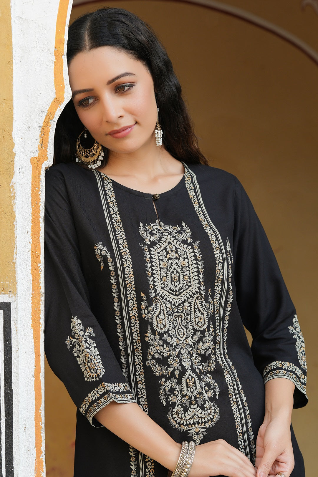 Black Rayon Printed Straight Kurta