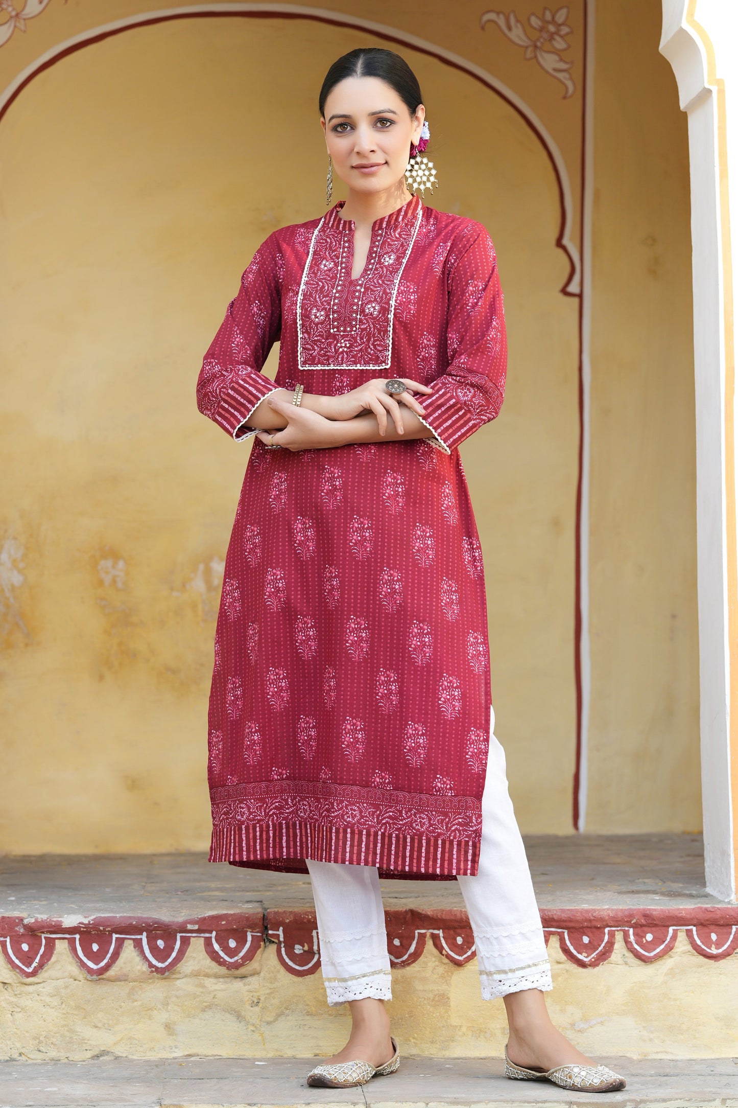 Marron Cotton Cambric Floral Printed Straight Kurta