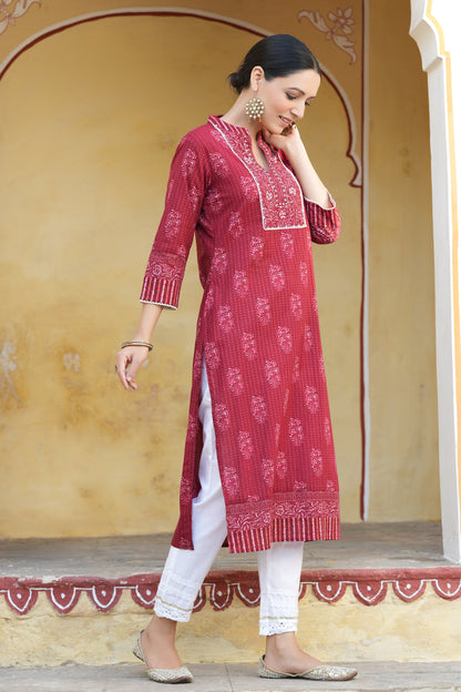 Marron Cotton Cambric Floral Printed Straight Kurta