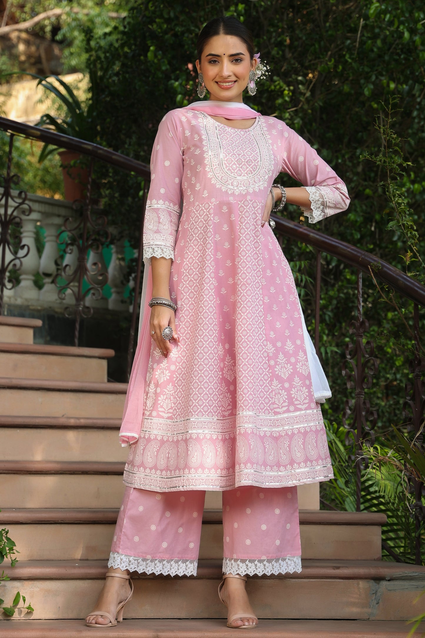 Pink Cambric Nazneen Chiffon Dupatta Printed Flared Kurta Sets