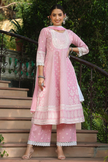 Pink Cambric Nazneen Chiffon Dupatta Printed Flared Kurta Sets