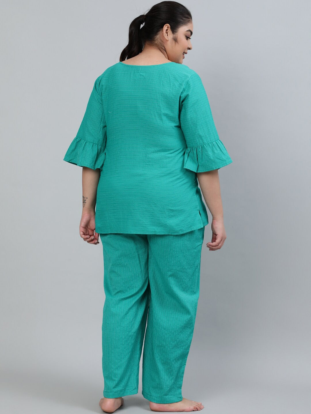 Plus Size Women Green Printed Night Suit With Half Sleeves