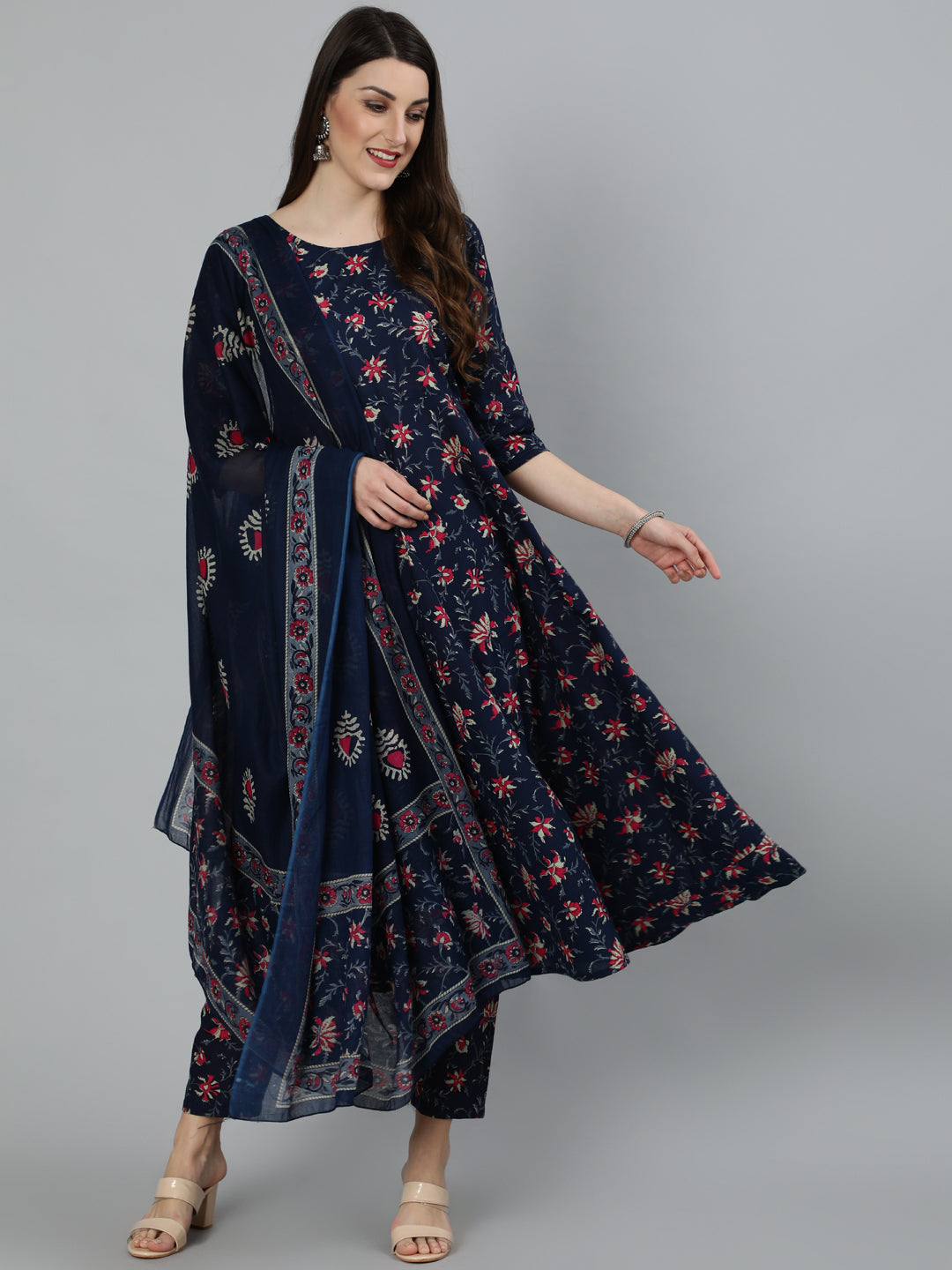 Navy Blue &amp; Pink Floral Printed Flared kurta And Trouser With Dupatta