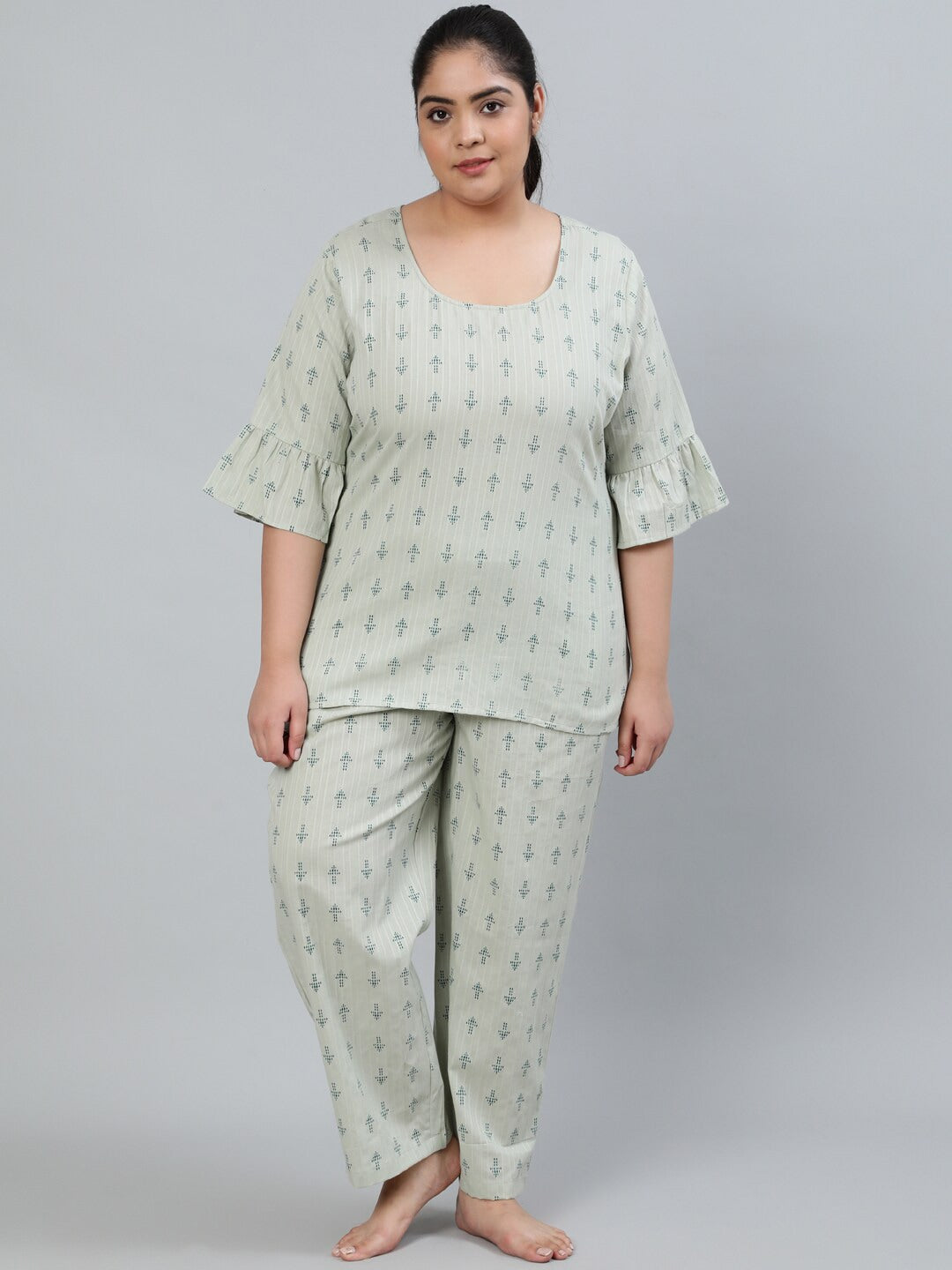 Plus Size Women Green Printed Night Suit With Half Sleeves
