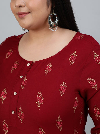 Plus Size Women Maroon & Gold Printed Staright Kurta With Three Quarter Sleeves